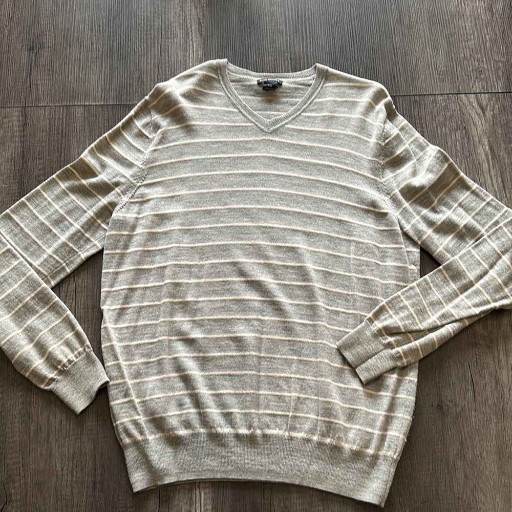 CLUB MONACO | men’s 100% merino wool sweater